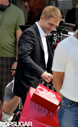 Robert Pattinson's Sexy Kiss With Mia Wasikowska May Be Too Hot to Handle Robert Pattinson's Sexy Kiss With Mia Wasikowska May Be Too Hot to Handle