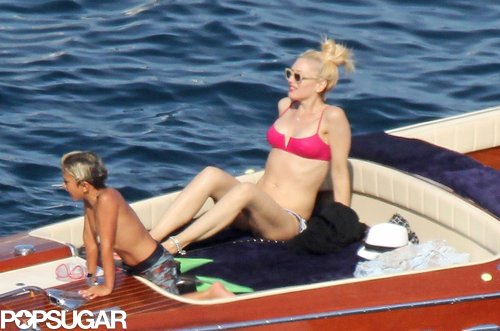 Gwen relaxed — and showed off a bright bikini — on the water.
Gwen relaxed — and showed off a bright bikini — on the water.
