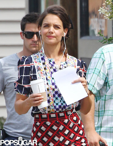 Katie Holmes Is a Dancing Machine on Set! Katie Holmes Is a Dancing Machine on Set!