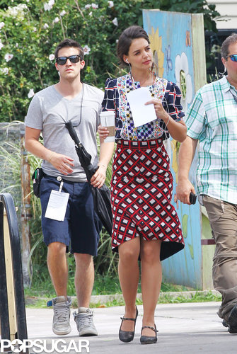 Katie Holmes Is a Dancing Machine on Set! Katie Holmes Is a Dancing Machine on Set!