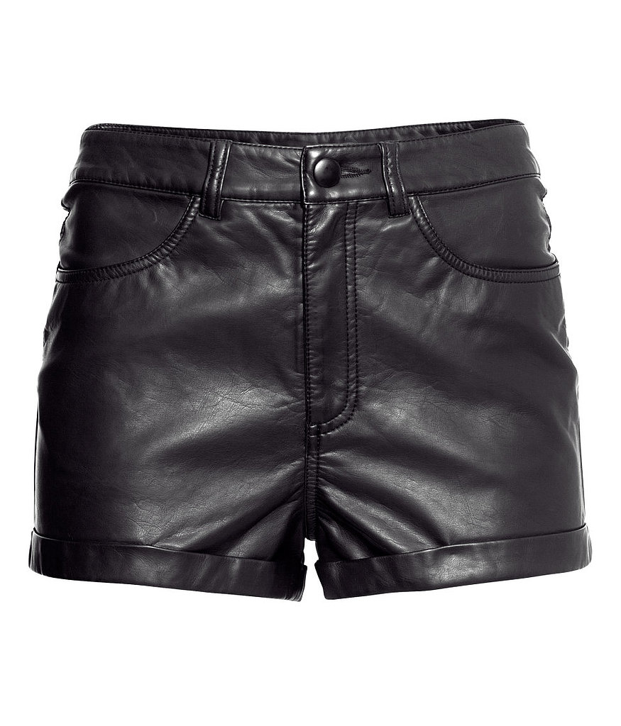 One of the easiest ways to wear shorts this Fall is in leather — this H&M pair ($25) is practically begging to be worn with tights and booties!
One of the easiest ways to wear shorts this Fall is in leather — this H&M pair ($25) is practically begging to be worn with tights and booties!