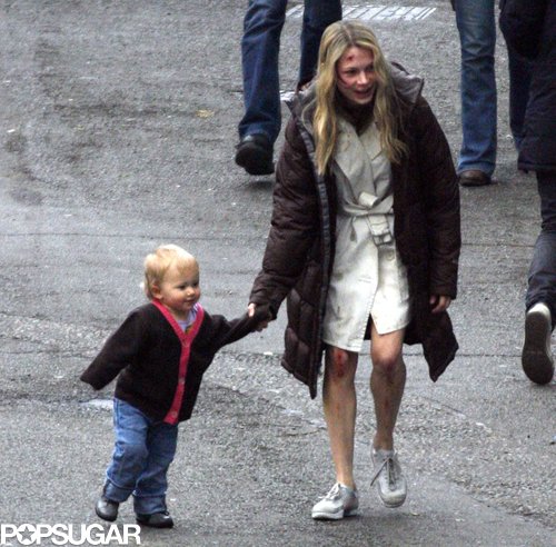 Michelle Williams and young Matilda played on the London set of Incendiary during March 2007.
Michelle Williams and young Matilda played on the London set of Incendiary during March 2007.
