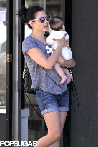 Jenna Dewan cradled her daughter, Everly Tatum, in her arms during an outing in Canada.
Jenna Dewan cradled her daughter, Everly Tatum, in her arms during an outing in Canada.