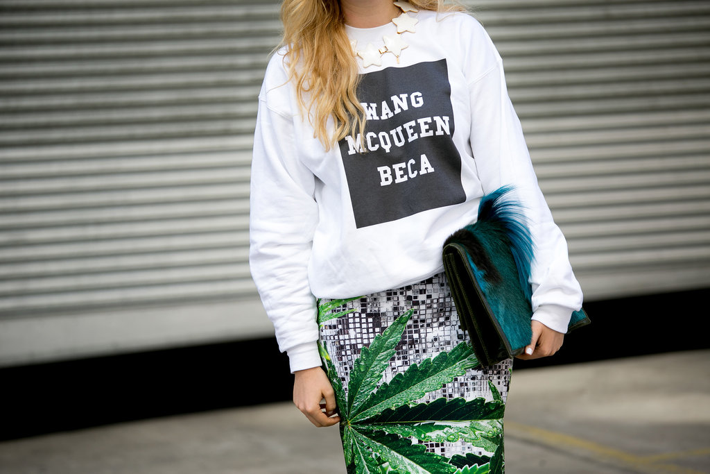 Very apropos Fashion Week gear, no?
Very apropos Fashion Week gear, no?