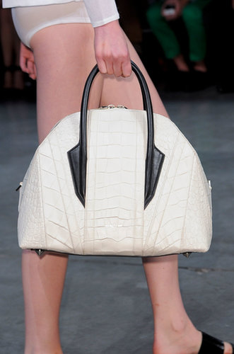 Helmut Lang Spring 2014
Helmut Lang Spring 2014