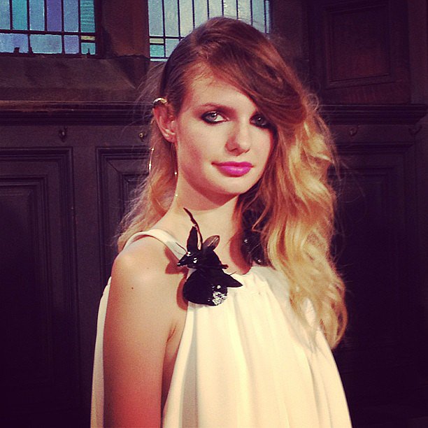 Cynthia Rowley paired lavender lipstick with soft waves for her presentation.
Cynthia Rowley paired lavender lipstick with soft waves for her presentation.