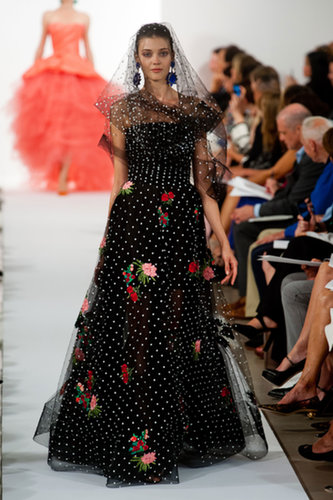 Oscar de la Renta Spring 2014
Oscar de la Renta Spring 2014