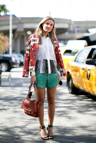 Some serious print mixing.
Some serious print mixing.