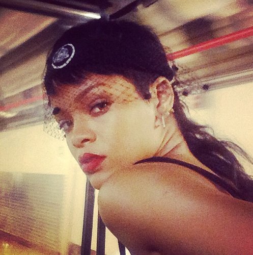Who else but Rihanna could pull off a netted sweatband?
Source: Instagram user badgalriri
Who else but Rihanna could pull off a netted sweatband?
Source: Instagram user badgalriri