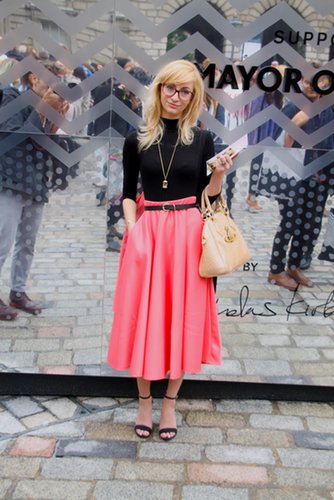 A pop of pink makes the look.
Source: Hannah Freeman
A pop of pink makes the look.
Source: Hannah Freeman