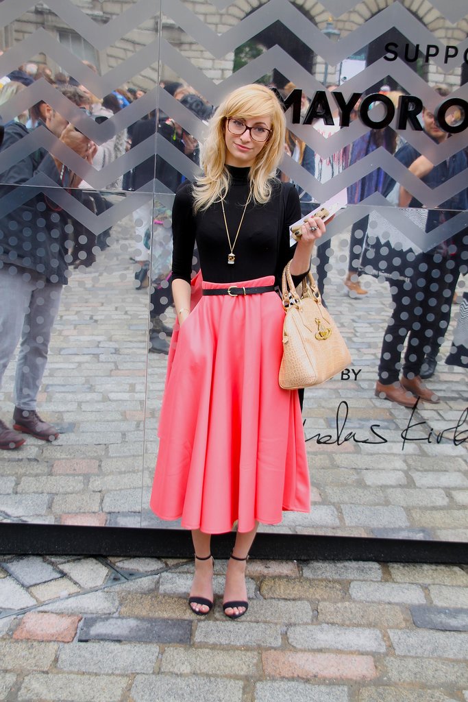 A pop of pink makes the look.
Source: Hannah Freeman
A pop of pink makes the look.
Source: Hannah Freeman
