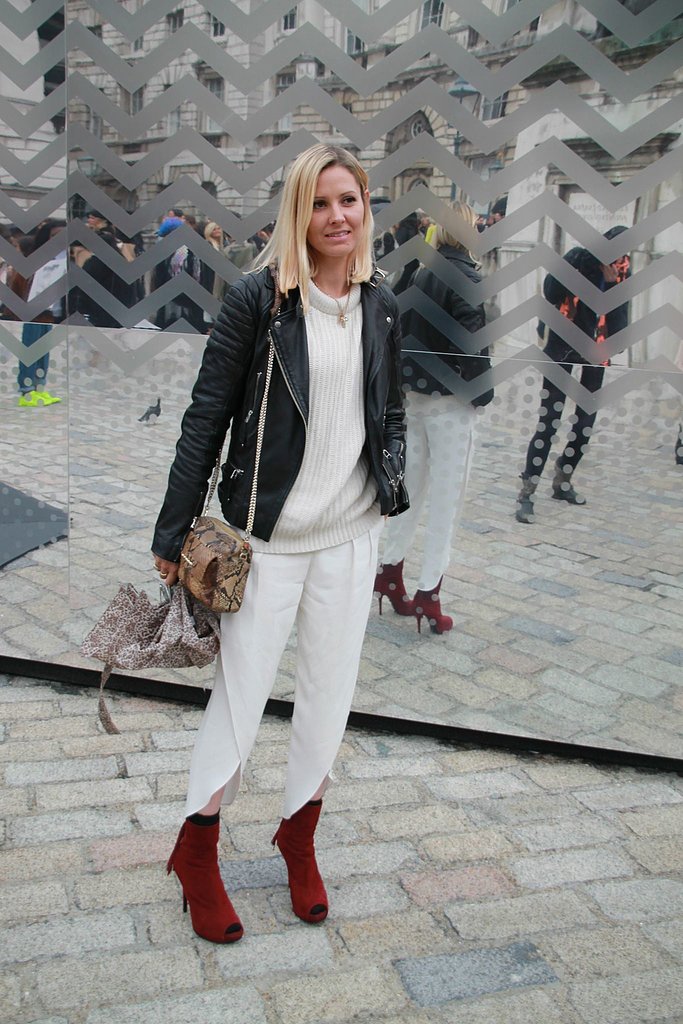 Red heels were meant for turning heads, even in a more understated look.
Source: Hannah Freeman
Red heels were meant for turning heads, even in a more understated look.
Source: Hannah Freeman