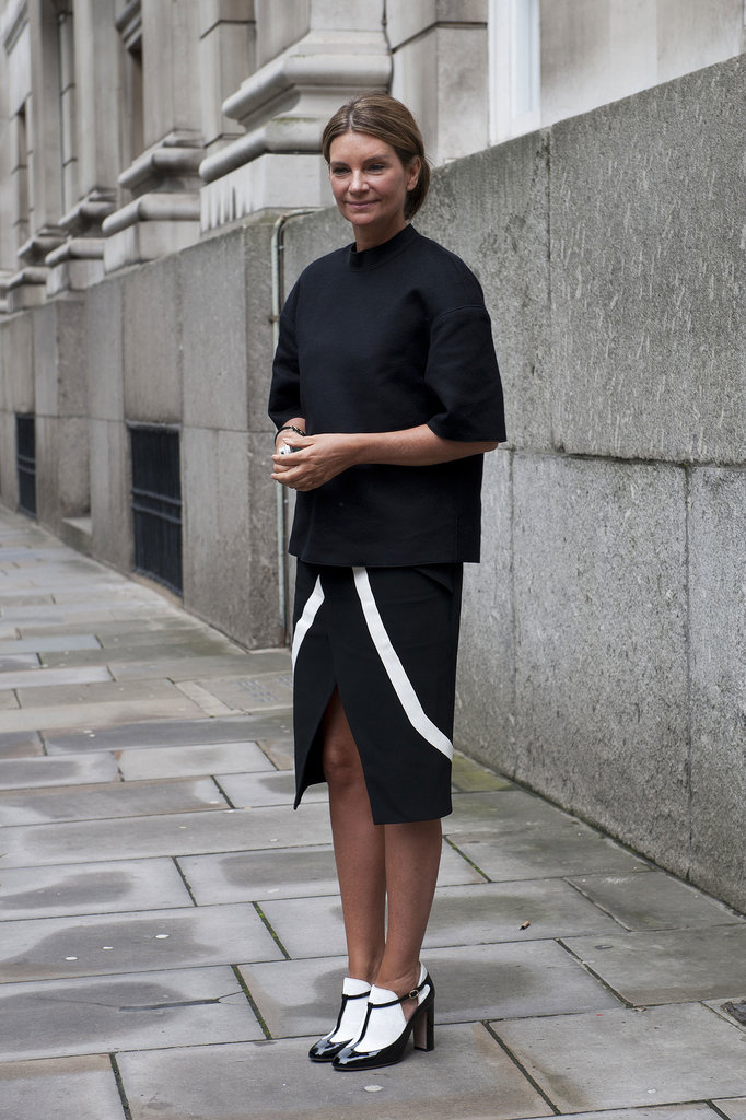 She fully committed to the black and white palette, right down to her Valentino heels.
She fully committed to the black and white palette, right down to her Valentino heels.