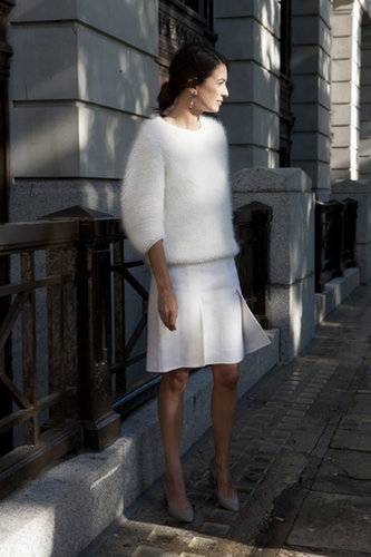 Her sweater just begs to be touched.
Her sweater just begs to be touched.