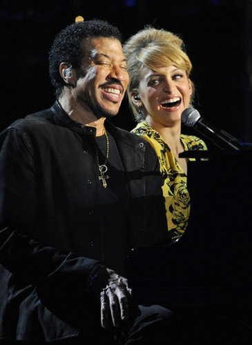 Nicole Richie joined her dad, Lionel, on stage during his special Las Vegas concert in April 2012 — so sweet!
Nicole Richie joined her dad, Lionel, on stage during his special Las Vegas concert in April 2012 — so sweet!