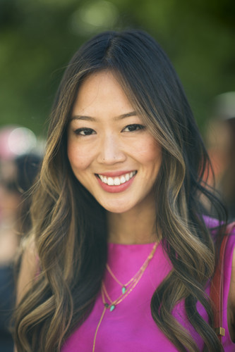 Aimee Song looked darling with glossy waves, flushed lips, and a flick of eyeliner.
Source: Le 21ème | Adam Katz Sinding
Aimee Song looked darling with glossy waves, flushed lips, and a flick of eyeliner.
Source: Le 21ème | Adam Katz Sinding