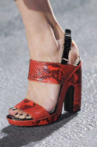 Dries Van Noten Spring 2014
Dries Van Noten Spring 2014