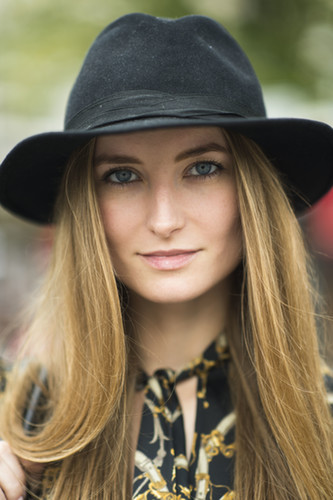 Toss a cap onto your silky blowout for a sexy, chic look.
Source: Le 21ème | Adam Katz Sinding
Toss a cap onto your silky blowout for a sexy, chic look.
Source: Le 21ème | Adam Katz Sinding