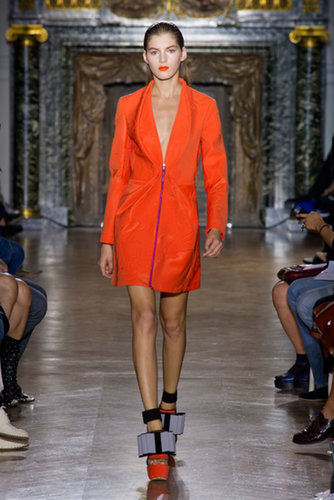 John Galliano Spring 2014
John Galliano Spring 2014