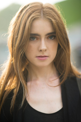 Strawberry-blond hair is always a beautiful look. And this girl added some edge with bold brows.
Source: Le 21ème | Adam Katz Sinding
Strawberry-blond hair is always a beautiful look. And this girl added some edge with bold brows.
Source: Le 21ème | Adam Katz Sinding