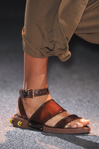 Givenchy Spring 2014
Givenchy Spring 2014
