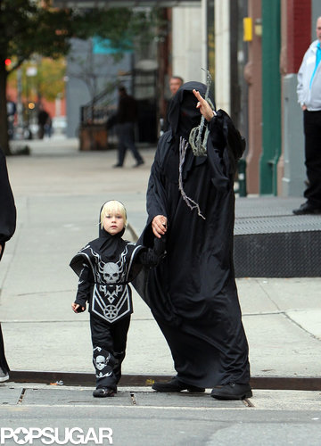 Liev Schreiber and Sasha were in matching creepy costumes for trick-or-treating in NYC in 2011.
Liev Schreiber and Sasha were in matching creepy costumes for trick-or-treating in NYC in 2011.