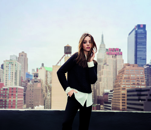 Miranda Kerr photographed by Inez van Lamsweerde and Vinoodh Matadin.
Source: Mango
Miranda Kerr photographed by Inez van Lamsweerde and Vinoodh Matadin.
Source: Mango