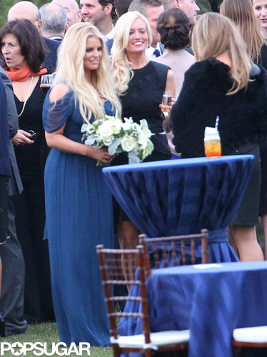 Jessica Simpson Brings Her Family Along For a Beach Wedding! Jessica Simpson Brings Her Family Along For a Beach Wedding!