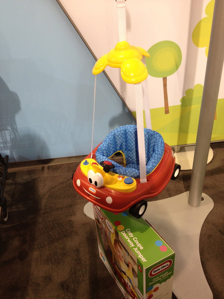 The Diono Little Tikes Jumper — complete with the Cozy Coupe's signature eyes — will be available exclusively at Toys "R" Us.
