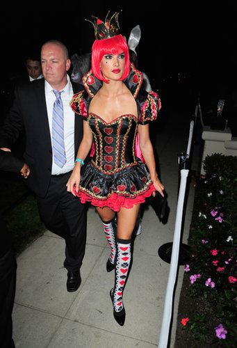 Alessandra Ambrosio gave us the sexy side of the Queen of Hearts at a Halloween party in October 2013.
Alessandra Ambrosio gave us the sexy side of the Queen of Hearts at a Halloween party in October 2013.
