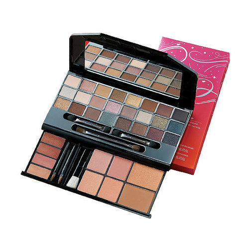The woman in your life who just can't make up her mind will undoubtedly love the Avon Pretty in Neutrals Makeup Palette ($23), which comes with multiple shades of blush, bronzer, and eye shadow to fit her wavering moods.
The woman in your life who just can't make up her mind will undoubtedly love the Avon Pretty in Neutrals Makeup Palette ($23), which comes with multiple shades of blush, bronzer, and eye shadow to fit her wavering moods.