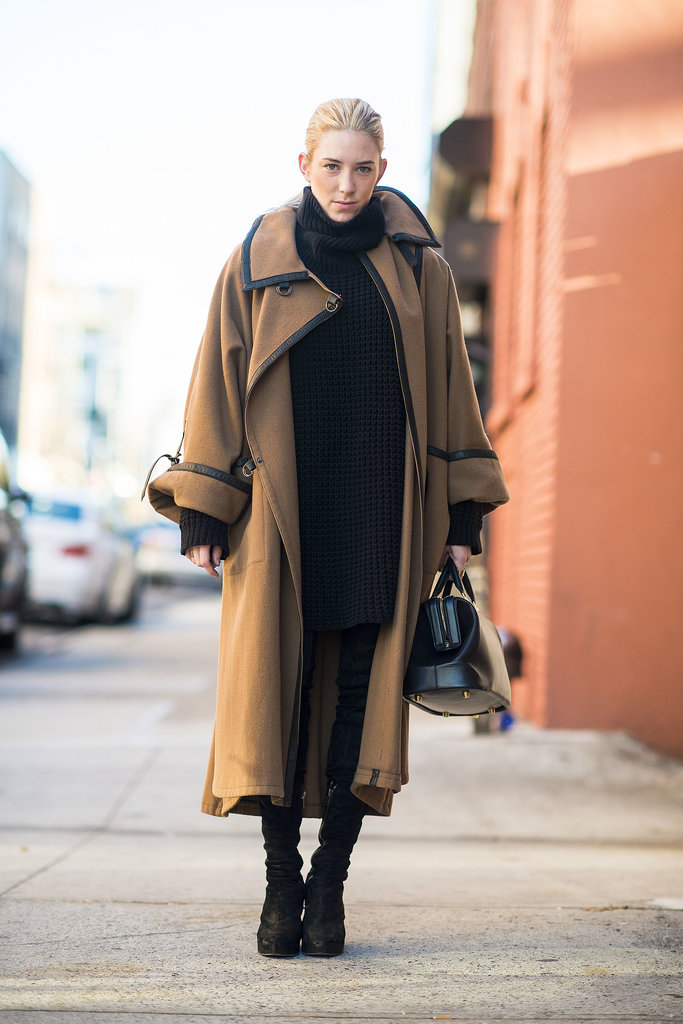 This is why we'll never tire of a great coat — invest in one and wear it proudly all season.
Source: Le 21ème | Adam Katz Sinding
This is why we'll never tire of a great coat — invest in one and wear it proudly all season.
Source: Le 21ème | Adam Katz Sinding