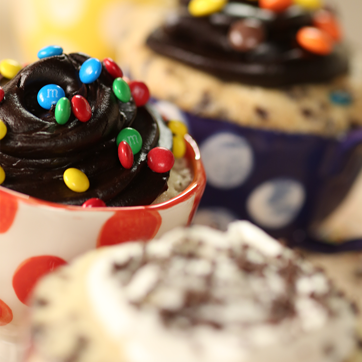Make a Crave-Worthy Cake in a Mere Matter of Minutes