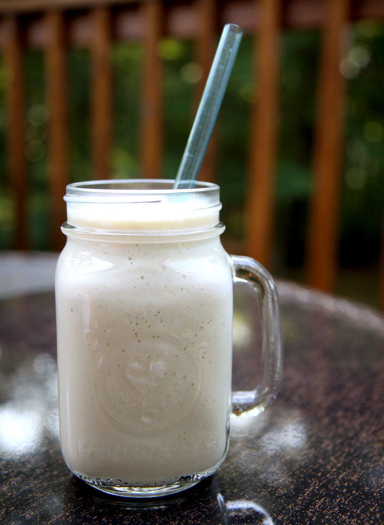Vegan Vanilla Milkshake Smoothie Vegan Vanilla Milkshake Smoothie
