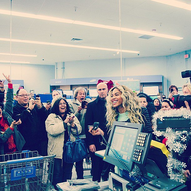 Beyoncé made a stop at a Walmart store, where she bought a copy of her new CD.
Source: Instagram user beyonce
Beyoncé made a stop at a Walmart store, where she bought a copy of her new CD.
Source: Instagram user beyonce