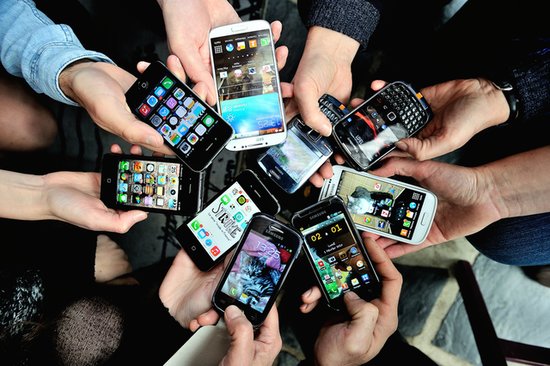 From Smartwatches to Leaning In: The Year's Biggest Tech Headlines From Smartwatches to Leaning In: The Year's Biggest Tech Headlines