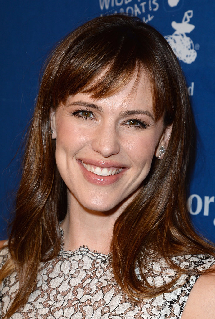 Jennifer Garner Only Needs 3 Products For a Night Out Jennifer Garner Only Needs 3 Products For a Night Out