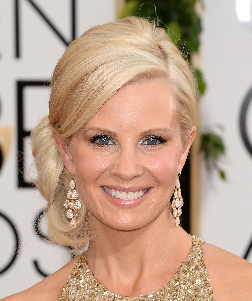 Monica Potter's bronzed goddess look, shimmering shadow and a perfect pout, was the epitome of California cool. Her volumized chignon lent an Old Hollywood spin to her stunning style.
Monica Potter's bronzed goddess look, shimmering shadow and a perfect pout, was the epitome of California cool. Her volumized chignon lent an Old Hollywood spin to her stunning style.
