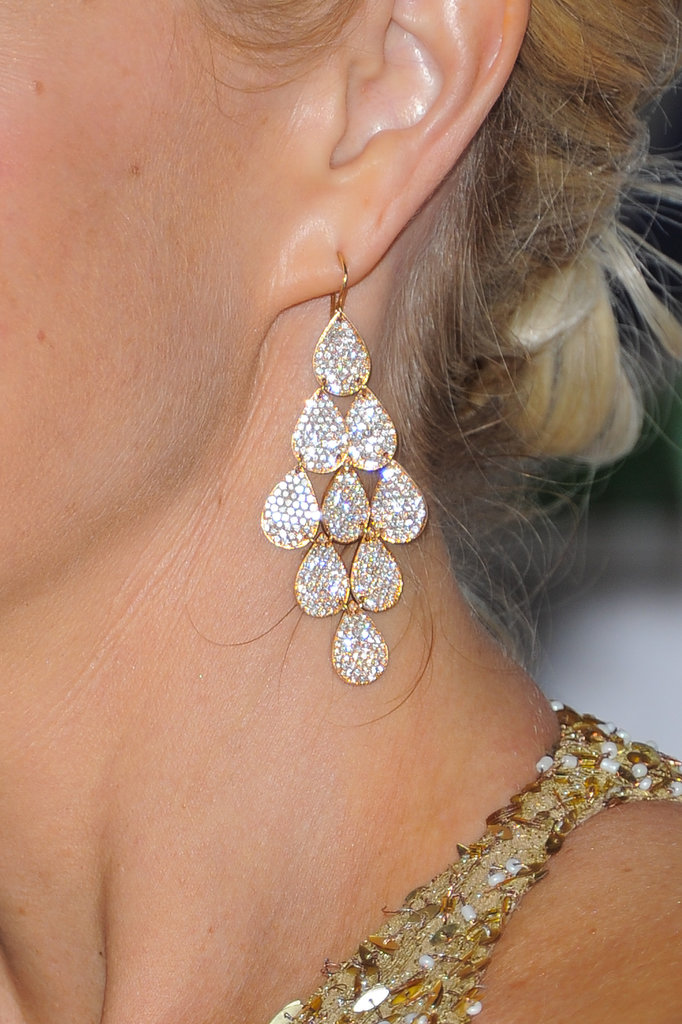 Monica Potter chose a lovely pair of Irene Neuwirth rose gold pavé nine drop earrings.
Monica Potter chose a lovely pair of Irene Neuwirth rose gold pavé nine drop earrings.