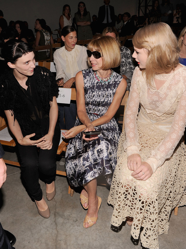 Rooney Mara, Anna Wintour, and Taylor Swift talked at Rodarte in September 2012.
Rooney Mara, Anna Wintour, and Taylor Swift talked at Rodarte in September 2012.