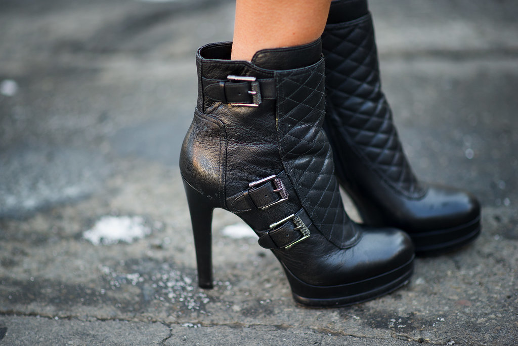 Armed with cool-girl quilted booties.
Armed with cool-girl quilted booties.
