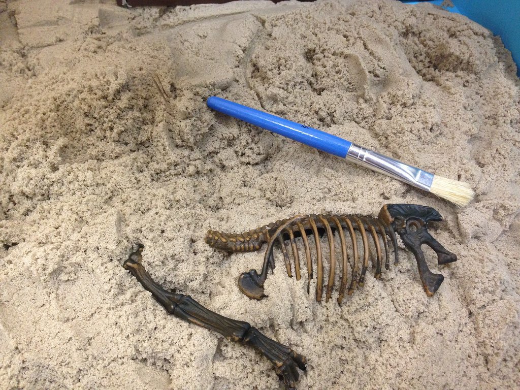 Kinetic Sand Dino Dig Kinetic Sand Dino Dig