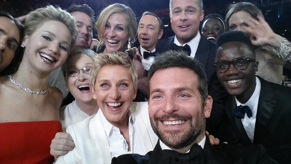 Jennifer Lawrence, Bradley Cooper, Brad Pitt, Julia Roberts, Ellen DeGeneres, and more squeezed in for a selfie during the Oscars.
Source: Twitter user TheEllenShow
Jennifer Lawrence, Bradley Cooper, Brad Pitt, Julia Roberts, Ellen DeGeneres, and more squeezed in for a selfie during the Oscars.
Source: Twitter user TheEllenShow