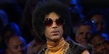 Prince Doesn't Want Anyone Touching His Hair (VIDEO) Prince Doesn't Want Anyone Touching His Hair (VIDEO)
