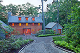 How to Give Your Driveway and Front Walk More Curb Appeal (7 photos) How to Give Your Driveway and Front Walk More Curb Appeal (7 photos)