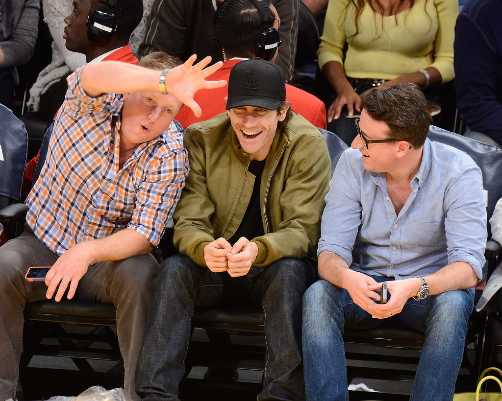 Jake Gyllenhaal felt the LA Lakers spirit with pals when the team played the Minnesota Timberwolves in November 2013.
Jake Gyllenhaal felt the LA Lakers spirit with pals when the team played the Minnesota Timberwolves in November 2013.