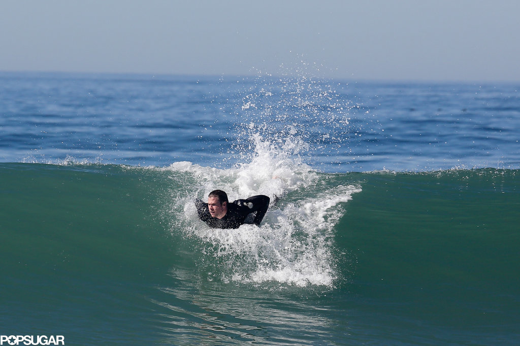 Let Chris Hemsworth Give You a Sexy Surfing Lesson