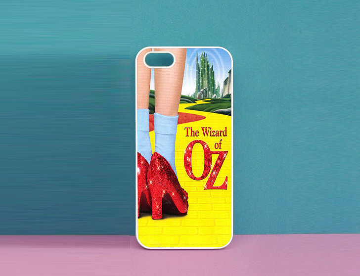 Dorothy, Toto, and Tin Man, Oh My: The Best Wizard of Oz Tech Cases Dorothy, Toto, and Tin Man, Oh My: The Best Wizard of Oz Tech Cases