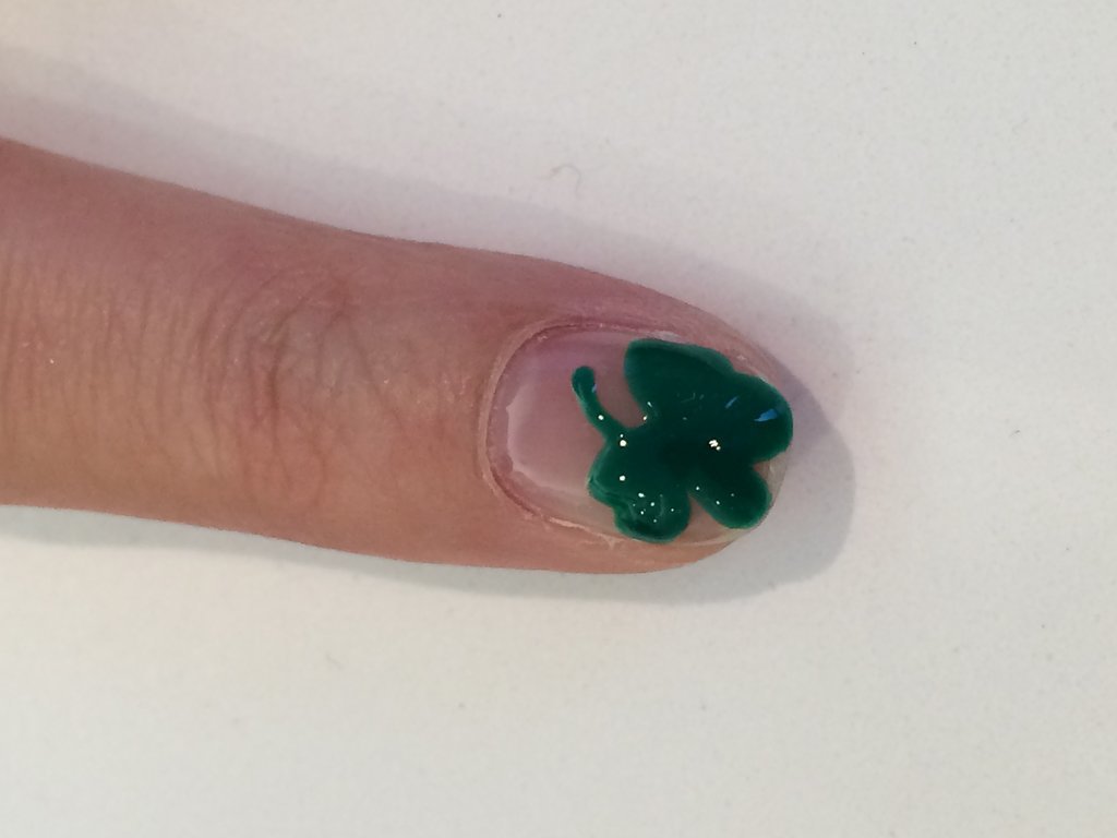 Step 6: Four-Leaf Clover Step 6: Four-Leaf Clover