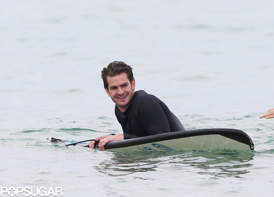 Andrew Garfield Surfing With Kids Makes For a Feel-Good Friday Andrew Garfield Surfing With Kids Makes For a Feel-Good Friday